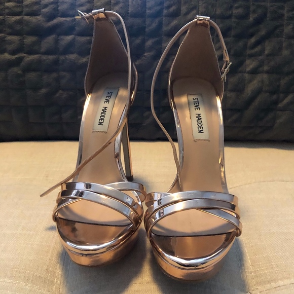 steve madden cassandra platform sandal